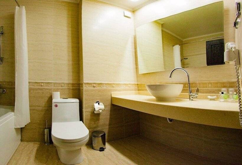 Номер Стандарт, Orient Star