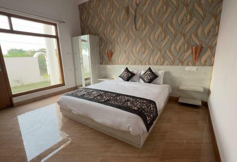 اتاق استاندارد, La Curcuma Luxury Homestay