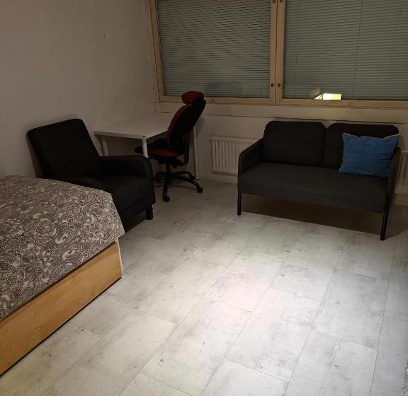 اتاق استاندارد, Nest Hostel