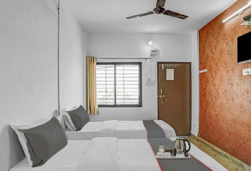 Трехместный Номер Классика, Oyo Flagship 70230 Homely Stay