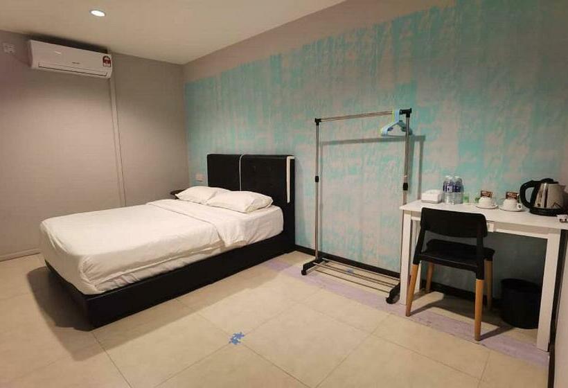Номер Стандарт Совместная Ванная, Oyo Home 90667 Chen Room Bs
