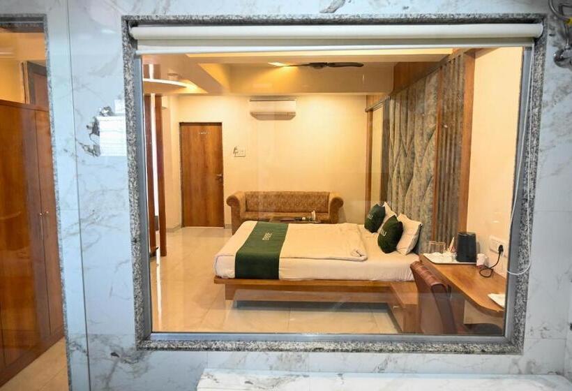 Номер Стандарт, Adiraj Residency