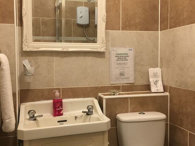 4 Bett Standardzimmer, Glenheath