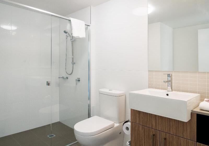 آپارتمان مدیریتی 2 خوابه, Oaks Mackay Rivermarque