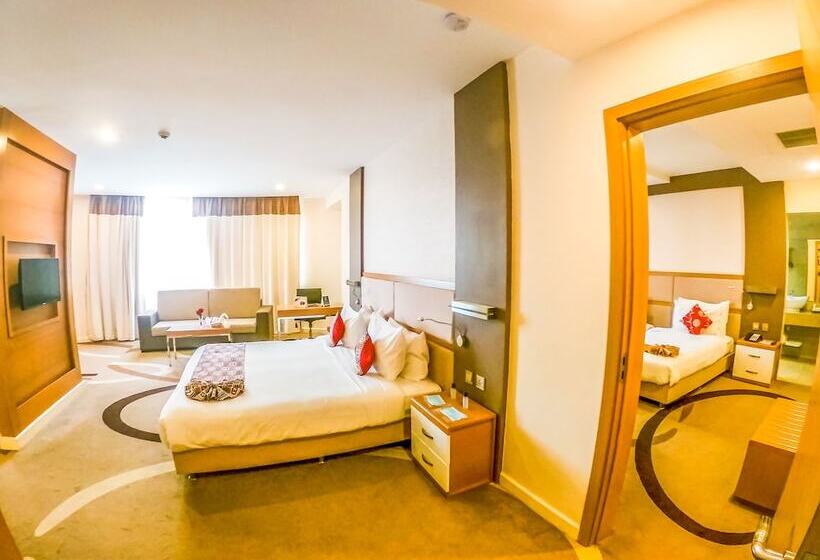 اتاق خانوادگی, Prideinn Azure Hotel Nairobi Westlands