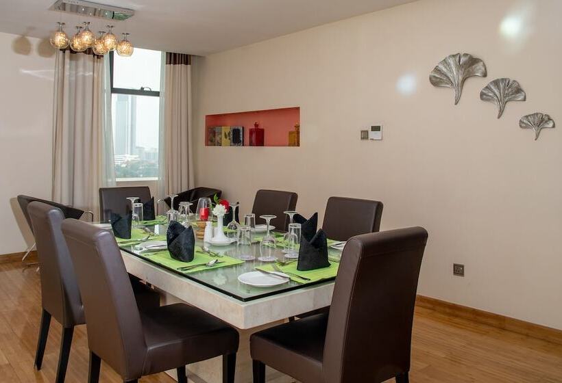 سوئیت پرزیدنت, Prideinn Azure Hotel Nairobi Westlands