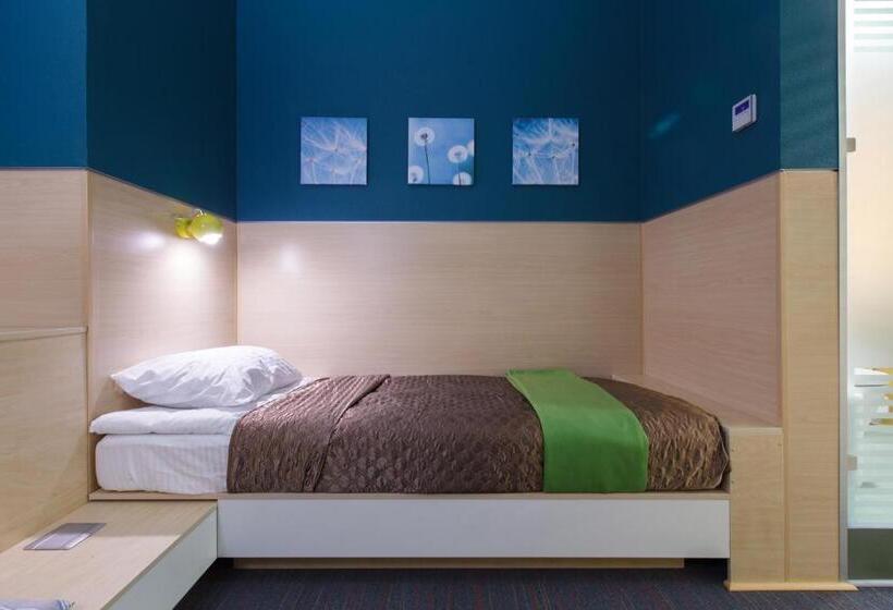 غرفة قياسية فردية, Sleeport