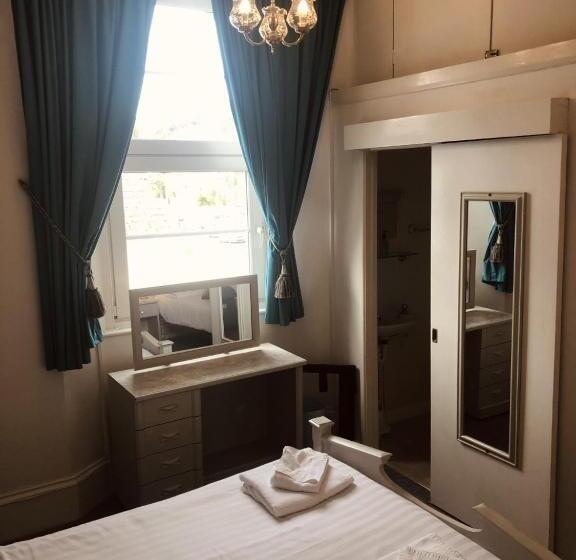 Семейный Номер, The Purple Tree Guest House