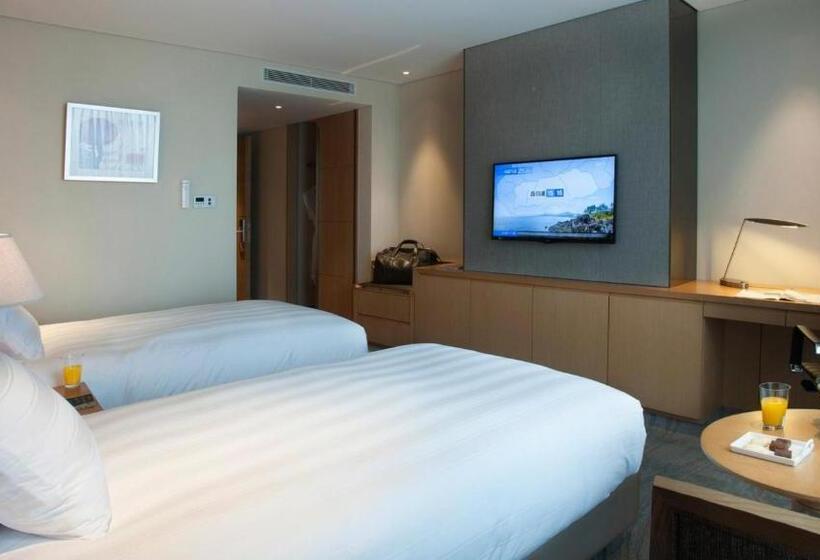 اتاق لوکس, Lotte City Hotel Jeju