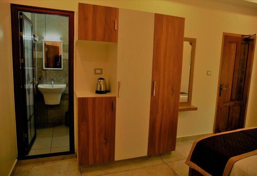 Номер Deluxe с Балконом, Ags Residency