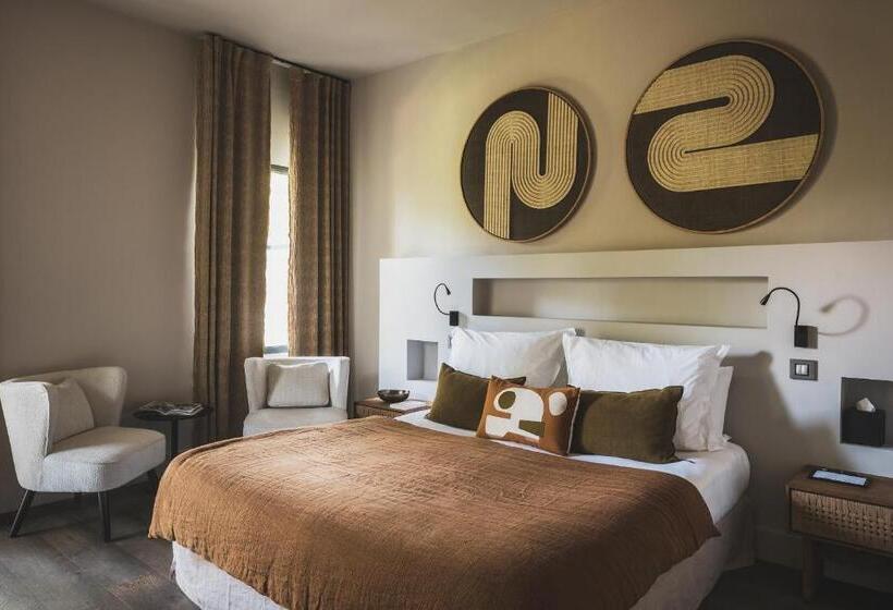 اتاق لوکس, Les Lodges Sainte Victoire Hotel & Spa
