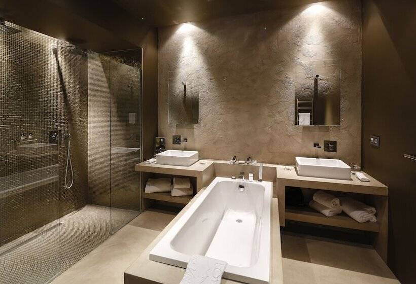 Полулюкс, Les Lodges Sainte Victoire Hotel & Spa