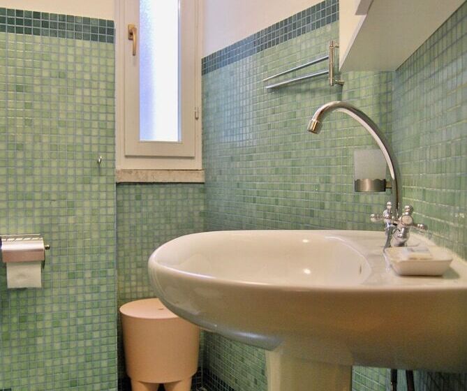 סוויטה, Navona Residenza De Charme