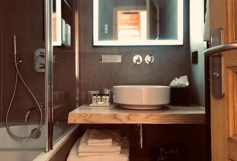 Семейный Номер Deluxe, Terrabeka Lodge