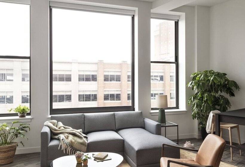 Апартаменты 2 Спальни, Roost Cleveland