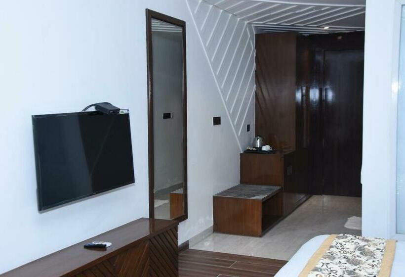 Номер Deluxe, Haveli