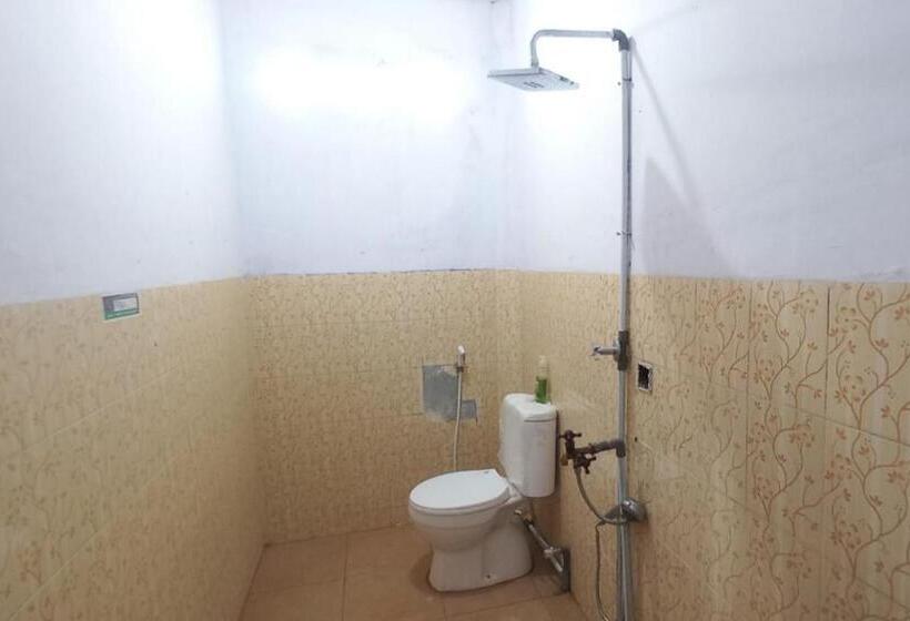 Номер Стандарт, Fortuna Hotel Redpartner Near Exit Tol Paiton