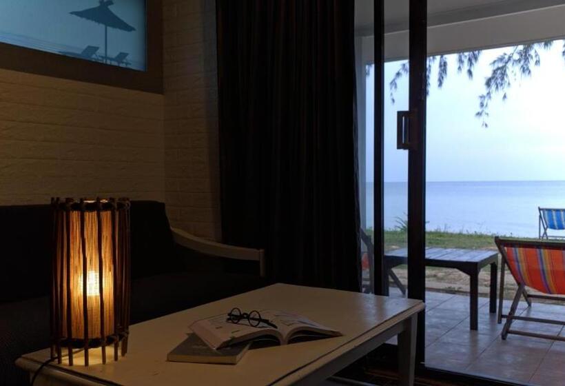 بانگلوی استاندارد با چشم‌انداز دریا, Monkey Island Resort Koh Mak