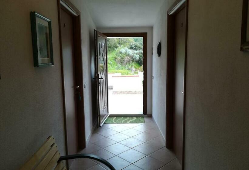 اتاق استاندارد, Bed And Breakfast Sas Damas