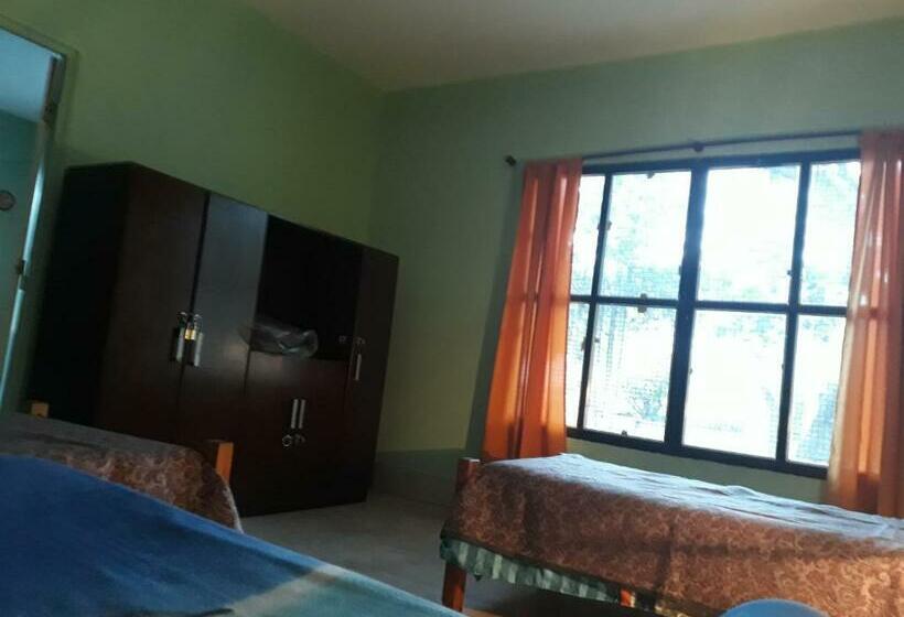 家庭山景房, Hostel Odorico