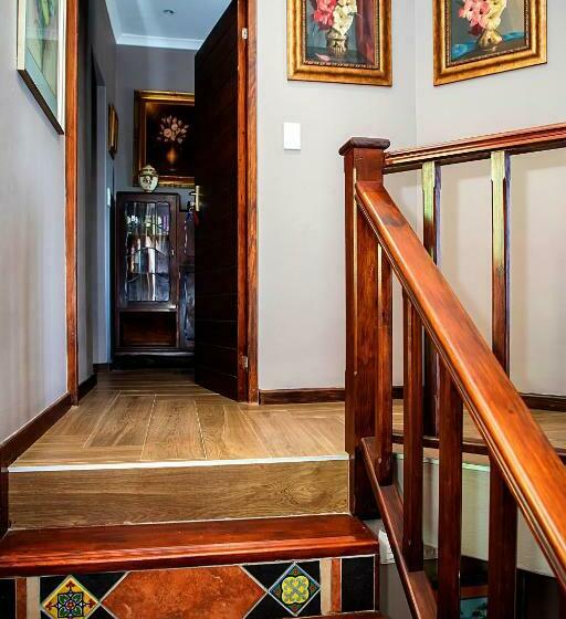 Классический Номер, Aha Guest House
