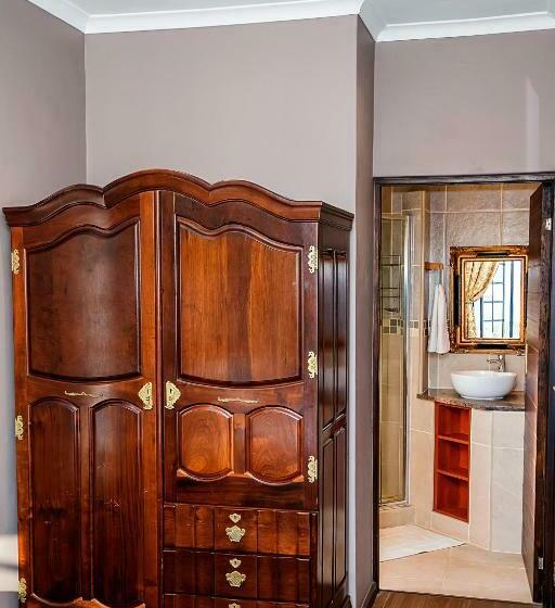 Классический Номер, Aha Guest House