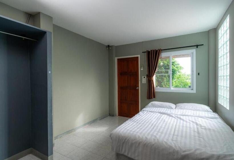 Студия Стандарт, Sichang Marina Resort
