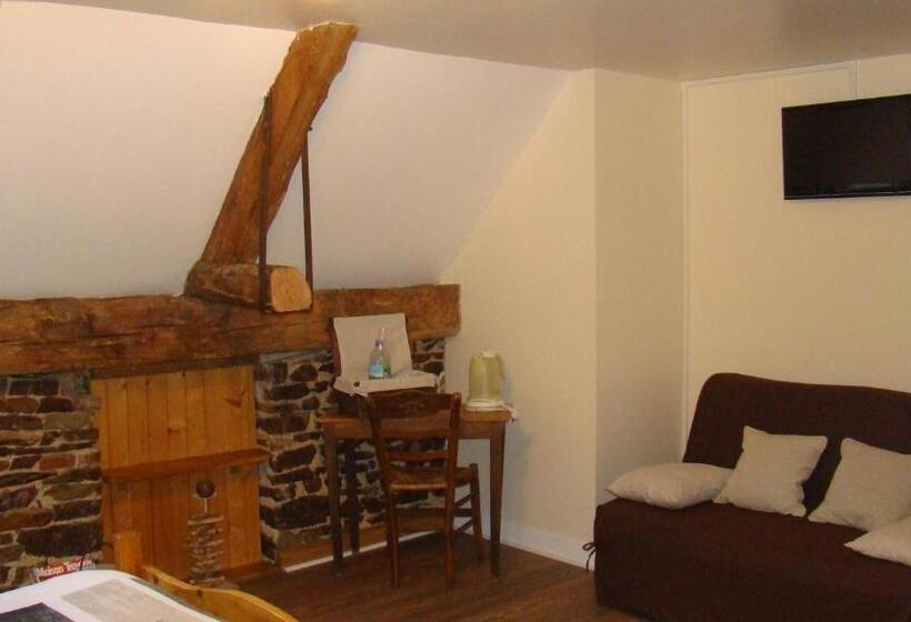 Четырехместный Номер Стандарт, Gîte De La Cour
