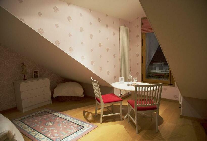 Номер Deluxe, Le Manoir