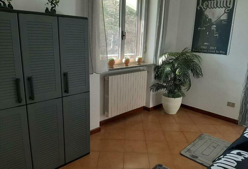 Номер Deluxe, Moto Pareto B&b