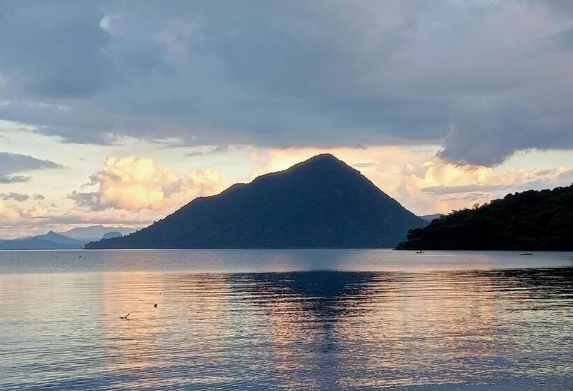 Семейный Номер, Baywalk Suites Batangas
