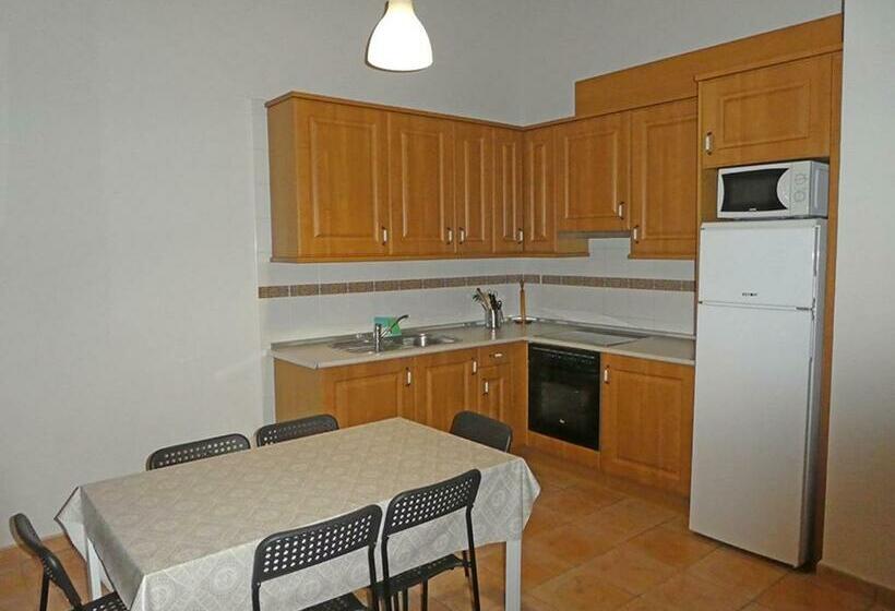 Апартаменты 2 Спальни, Apartamentos Villanua 3000