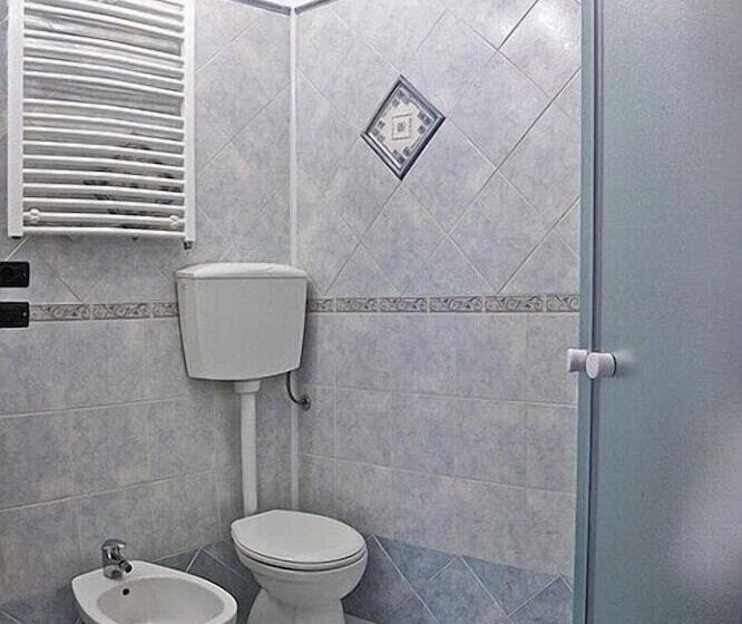 اتاق استاندارد چهار تخته, B&b Barletta Acasamia Con Parcheggio Privato