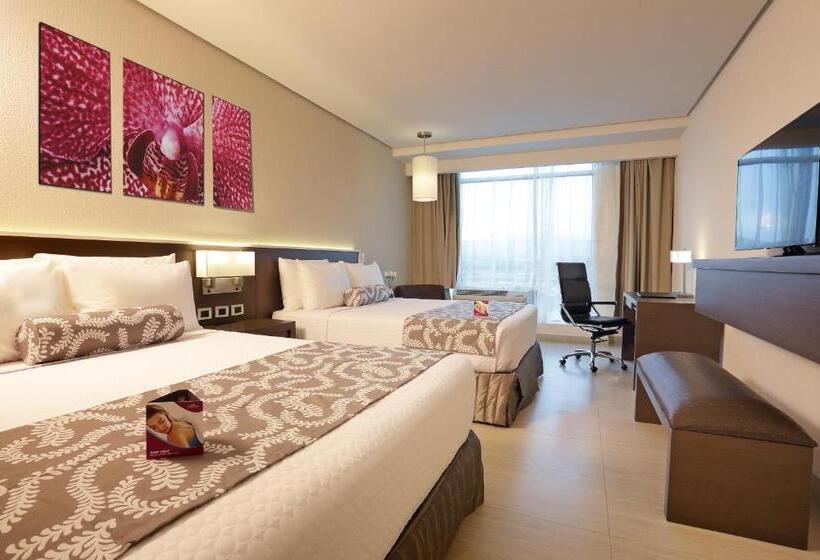 프리미엄 룸, Crowne Plaza Airport, An Ihg