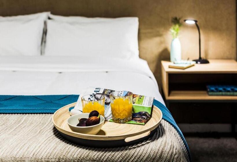 Семейный Номер Deluxe, Kings Park Motel