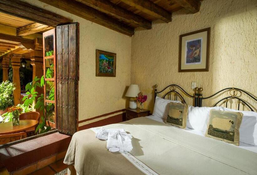 スタンダード４人部屋, Casona De Manzano