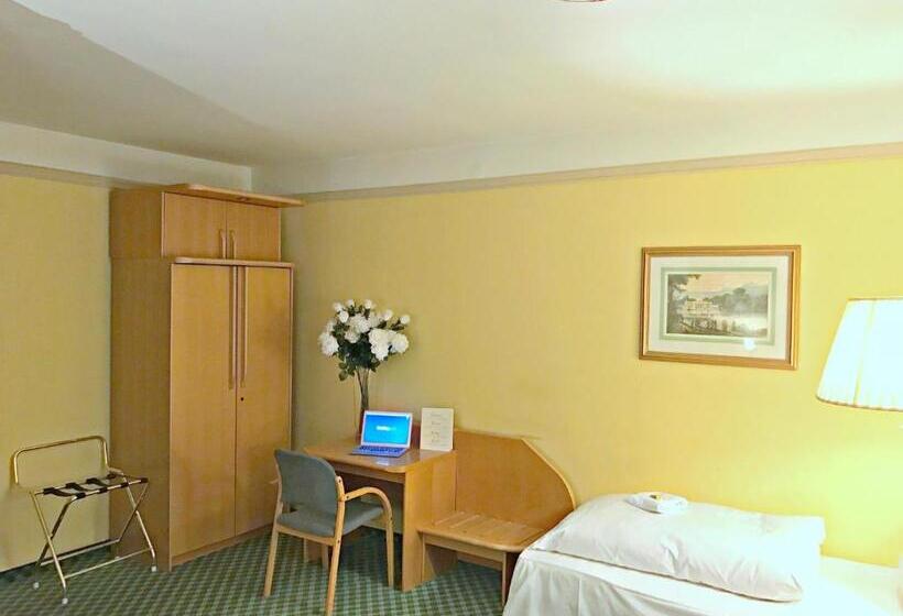 اتاق استاندارد چهار تخته, Pensjonat Belvedere