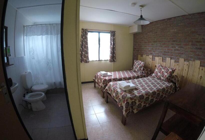 اتاق استاندارد, Hostel Los Pioneros