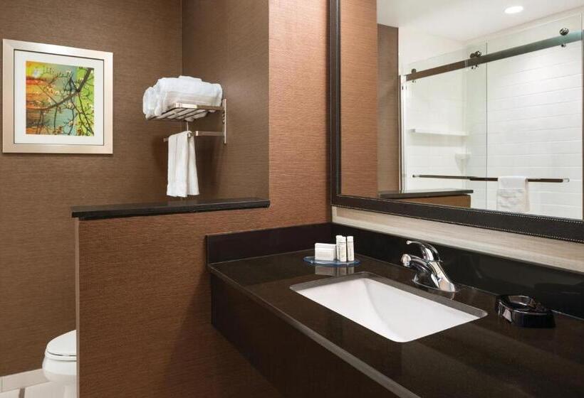 标准间, Fairfield Inn & Suites By Marriott Bristol