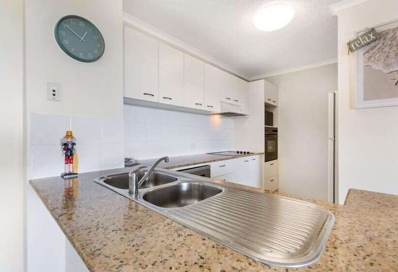 Апартаменты 2 Спальни Вид на Море, San Marino By The Sea Apartments