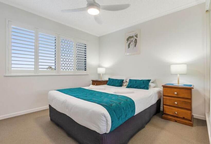 Апартаменты 2 спальни Вид на Сад, San Marino By The Sea Apartments