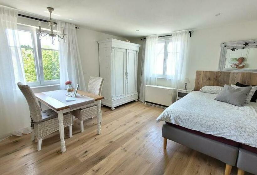 Студия Стандарт, Romantik Suite Nordelsaß B&b