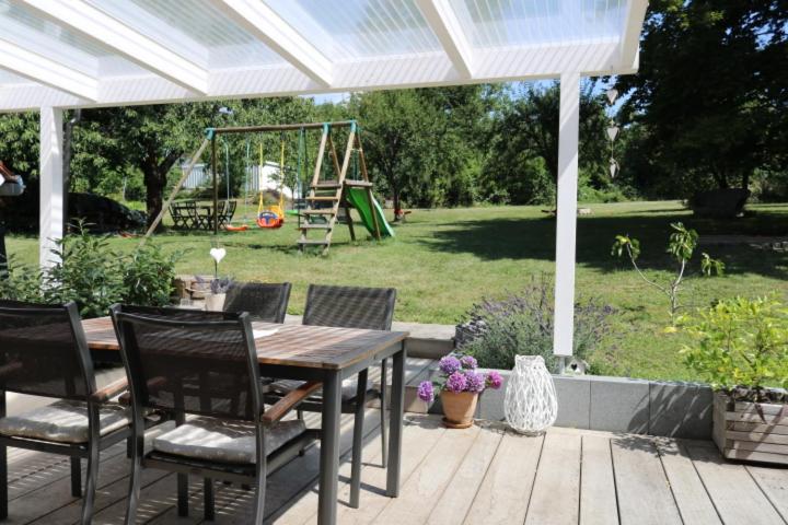 Студия Стандарт, Romantik Suite Nordelsaß B&b