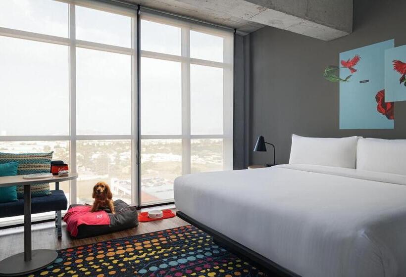 Люкс Кровать Кинг, Aloft Guadalajara Sur