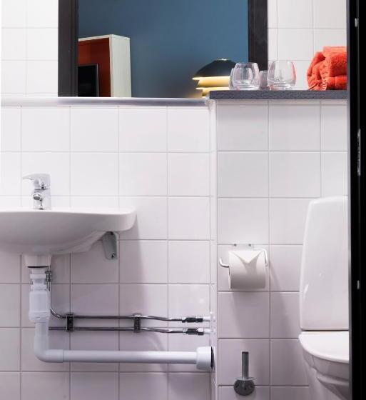 Quarto Deluxe, First Hotel Central