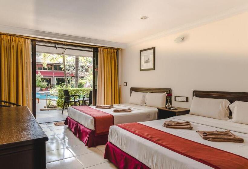 اتاق لوکس چهار تخته, Pangkor Sandy Beach Resort