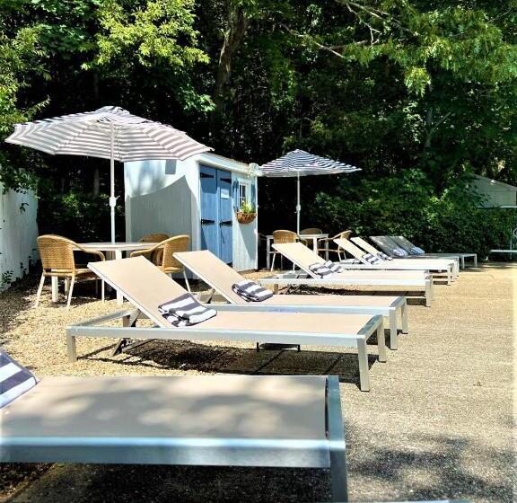 스탠다드 스튜디오 킹침대, The Seagrove Suites & Guest Rooms