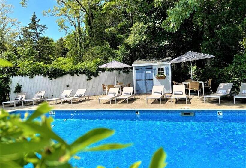 스탠다드 스튜디오 킹침대, The Seagrove Suites & Guest Rooms