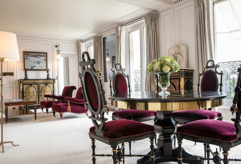 Suite Présidentielle, La Réserve Paris Hotel & Spa