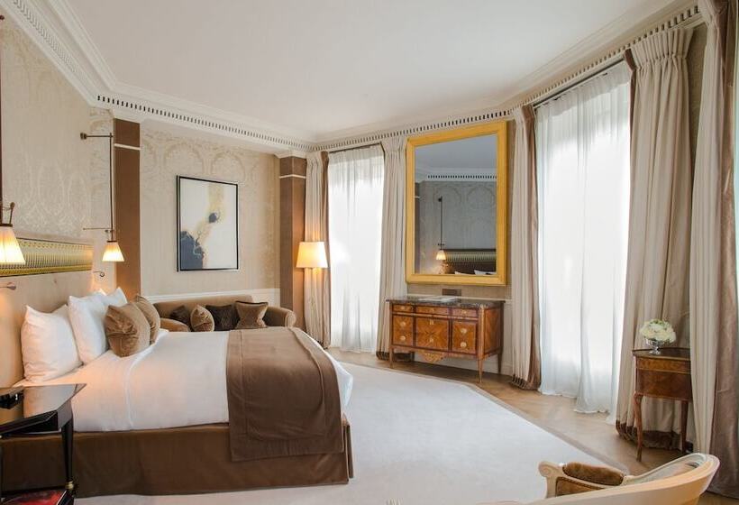 Suite Présidentielle, La Réserve Paris Hotel & Spa